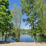 Apartman In Ka Tel Gomilica Near The Sea Kaštela